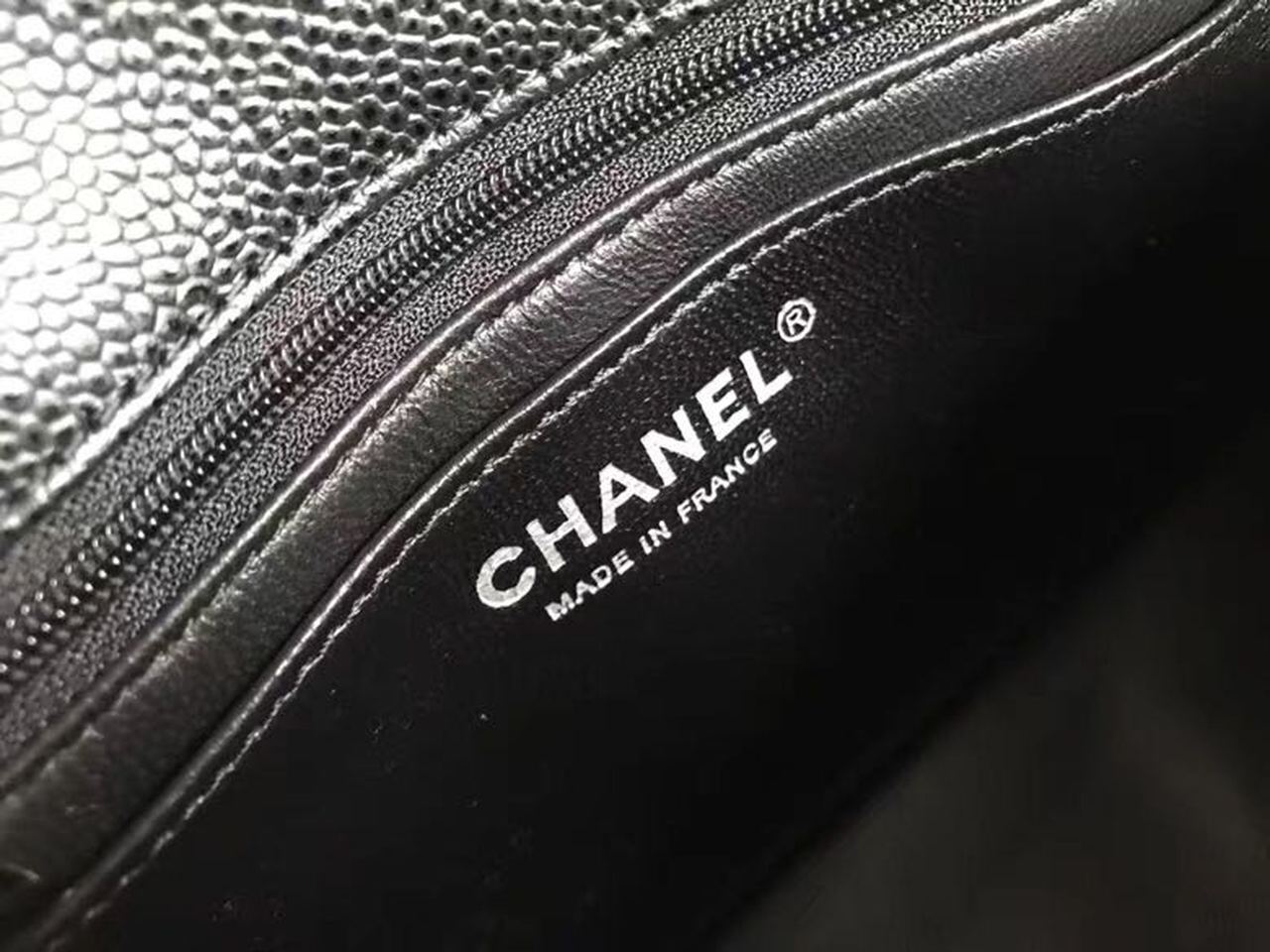 CHLSmall Classic Handbag Silver Hardware Black For Women, Women’s Bags, Shoulder and Crossbody Bags 7.8in/20cm A01113