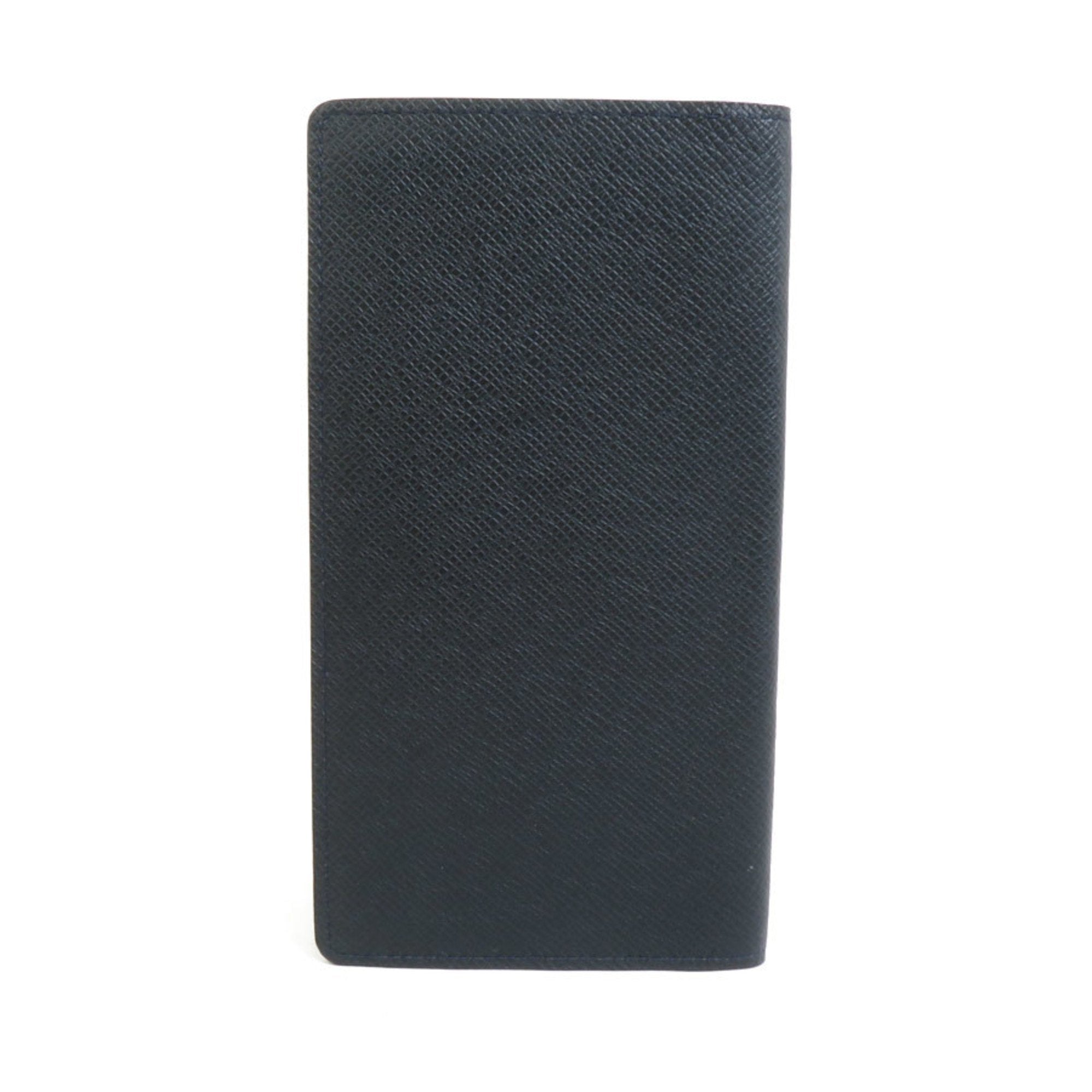 Taiga Leather Wallet with Multiple Compartments