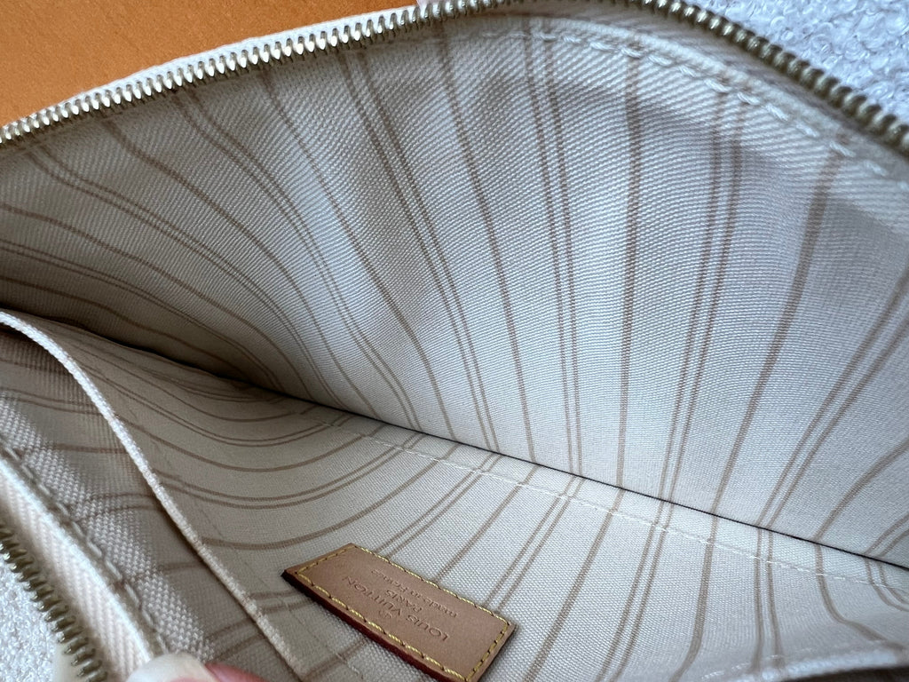 Louis Vuitton Pouch (from Neverfull MM) in Damier Azur