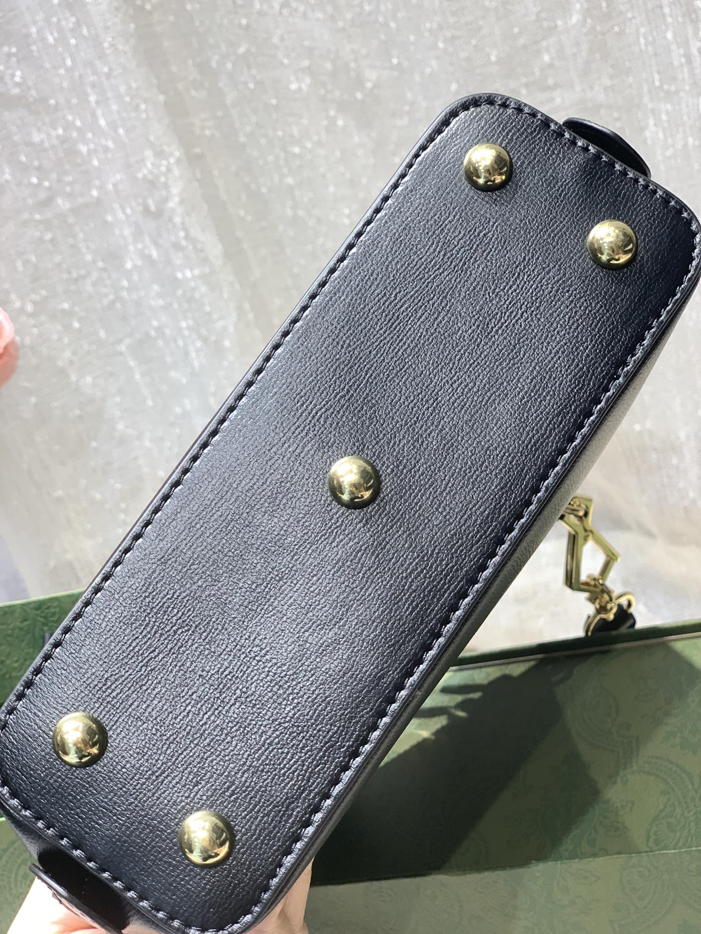 EN - New Bag GCI 449