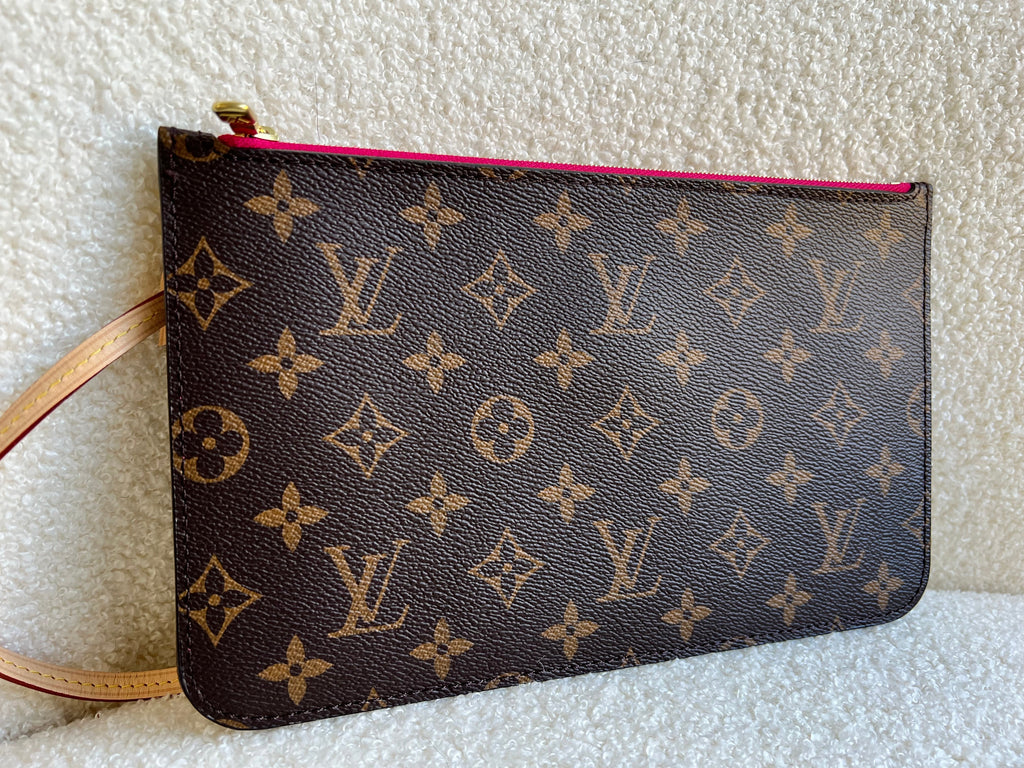 Louis Vuitton Pouch (from Neverfull MM) in Monogram