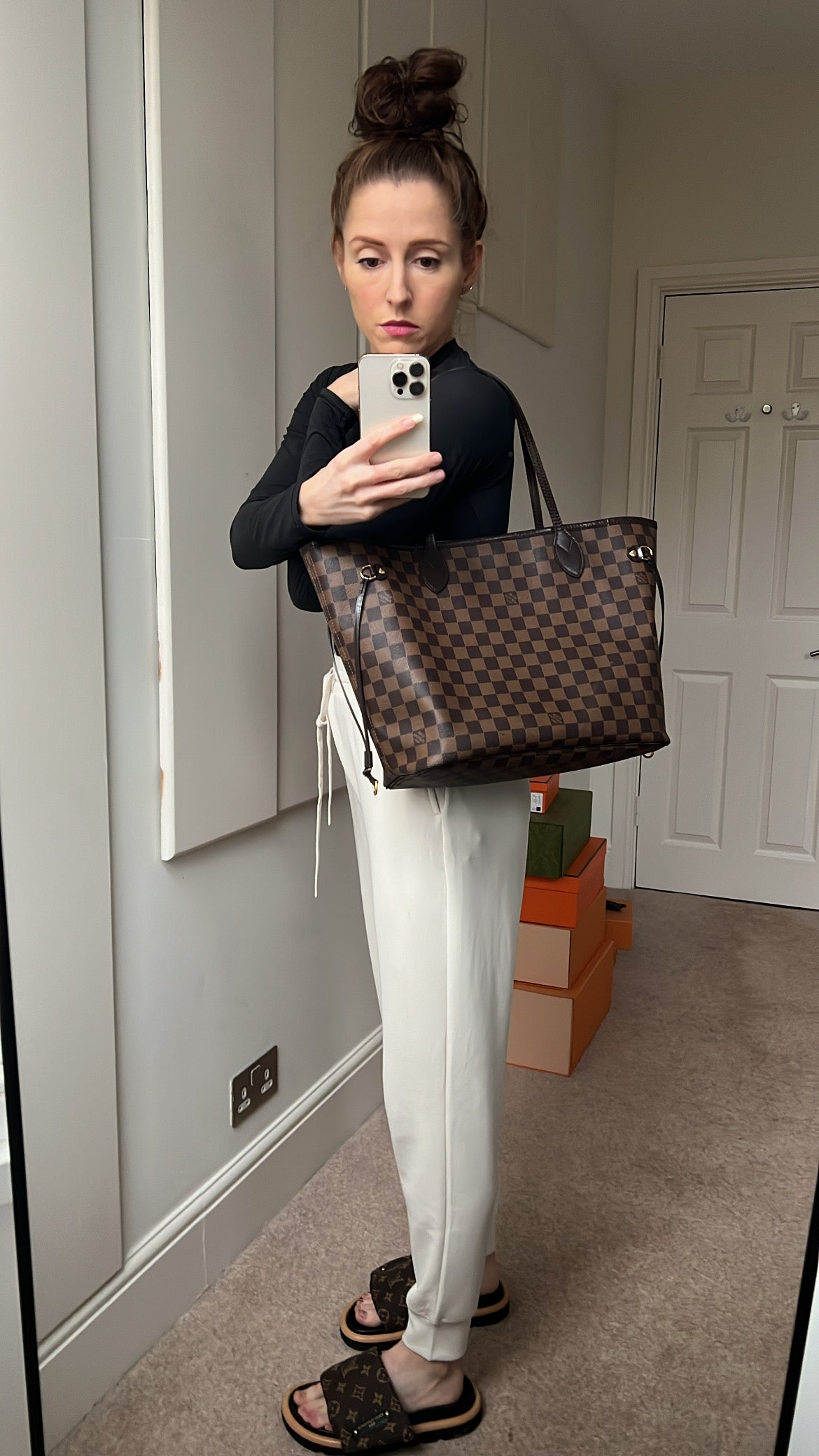 Louis Vuitton Neverfull MM Damier Ebene Cherry Interior (RRP £1410)