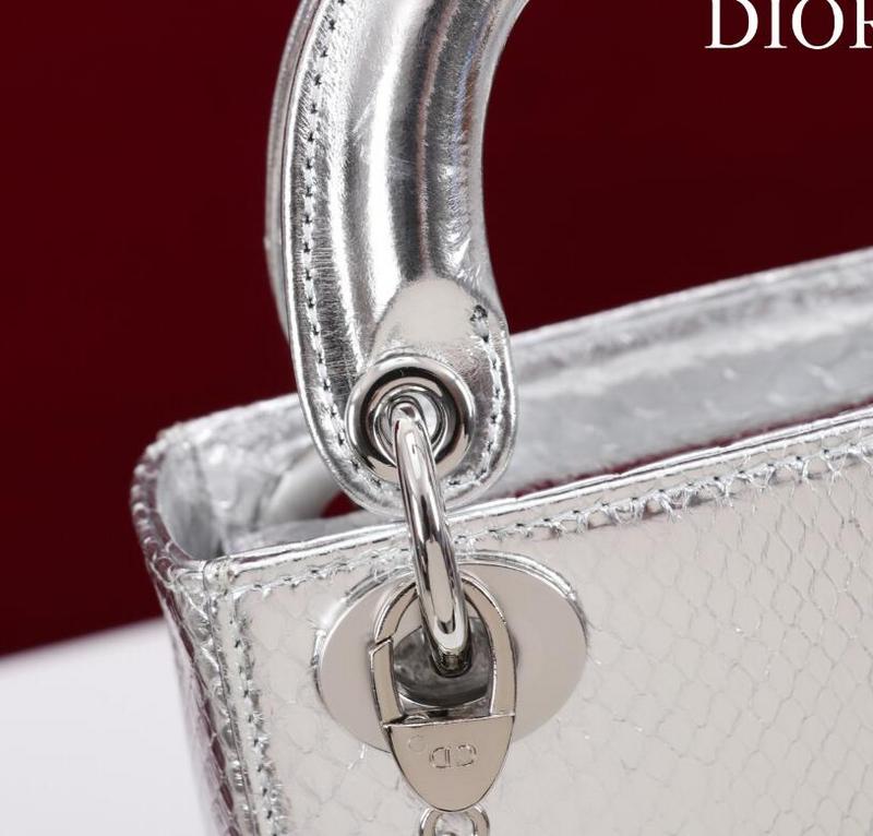 SAMCC - DOR Bags - 113