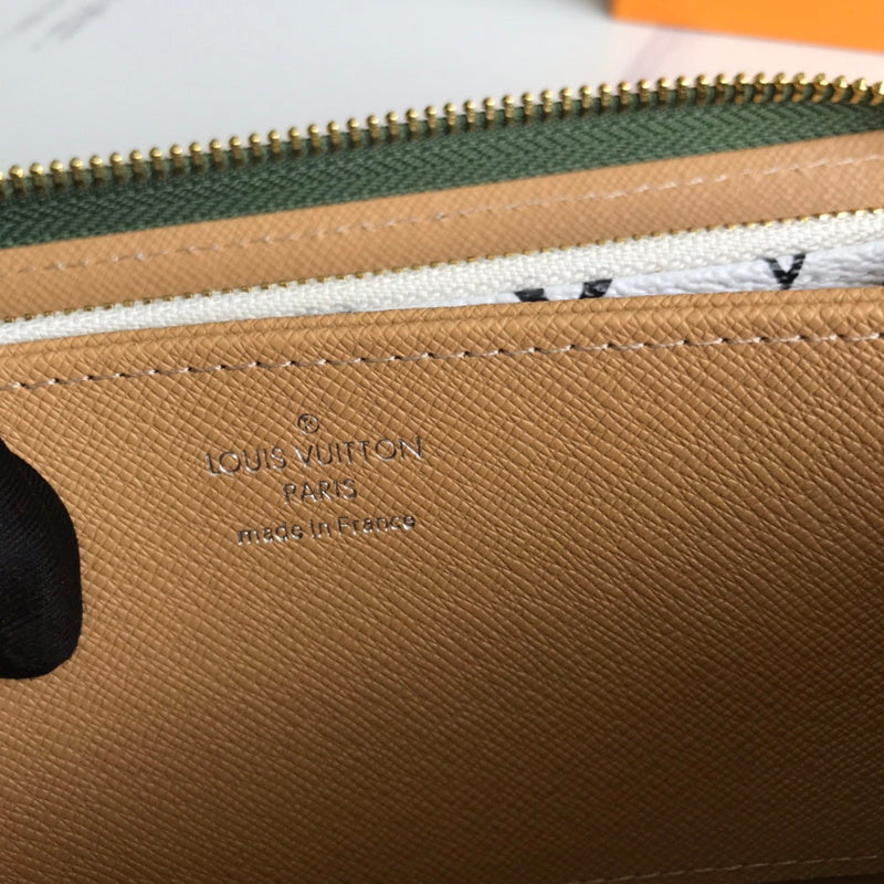 LOV2 Bags - Luxurious Bags  2806