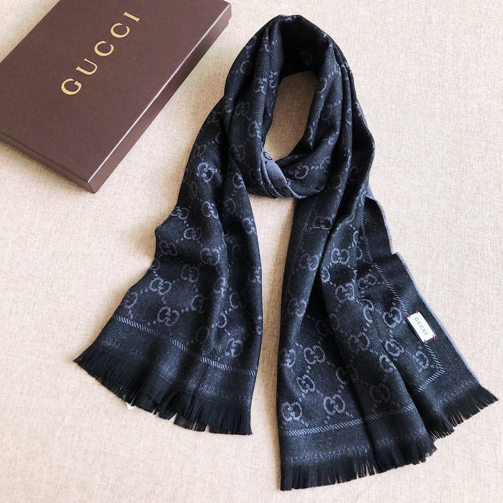 EN - Luxury GCI Scarf 011