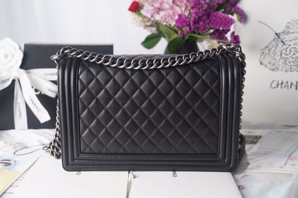 CHL LeBoy Bag 28cm Lambskin Leather Antique Silver Hardware Spring/Summer Collection, Black