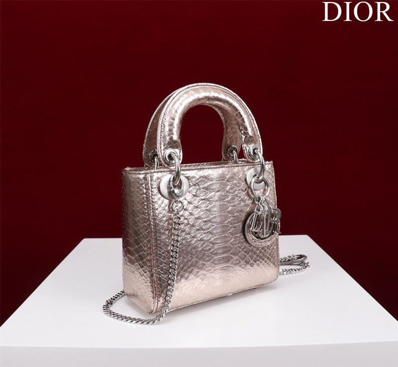 ELE - Dir Bags - 103