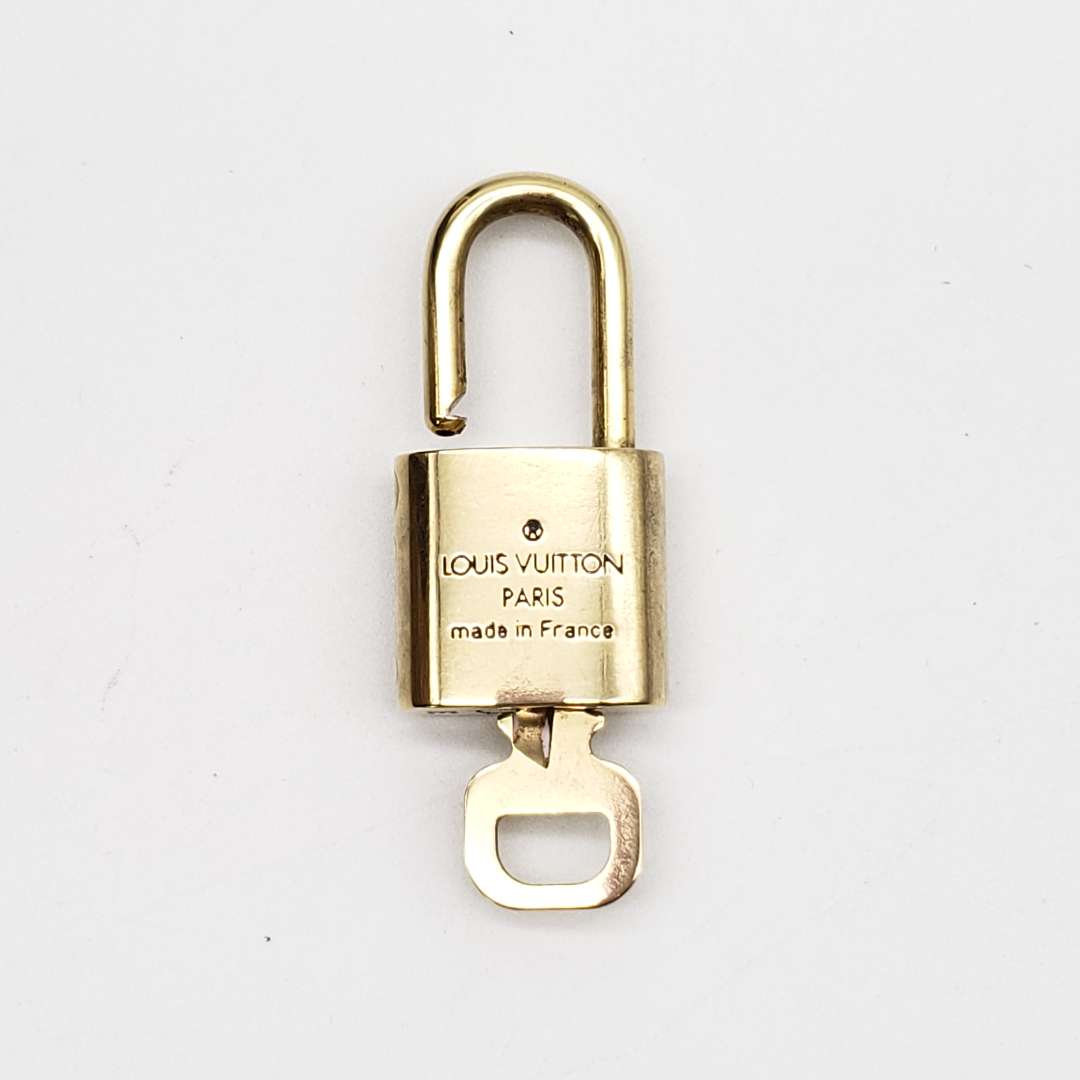 Louis Vuitton Gold Brash 1 Lock and 1 Key