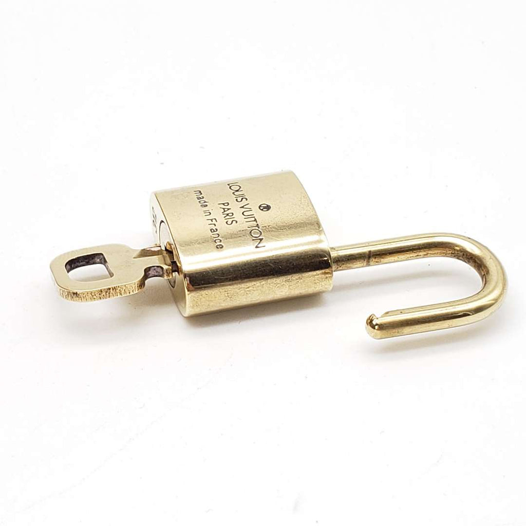 Louis Vuitton Gold Brash 1 Lock and 1 Key