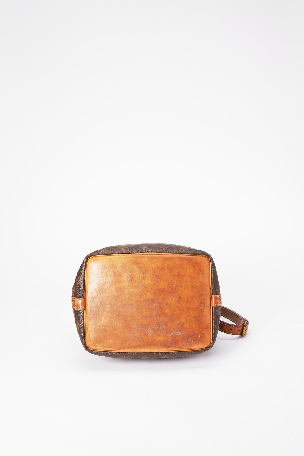 Louis Vuitton Petit NoÃƒÆ’Ã‚Â© Bag in Monogram Canvas