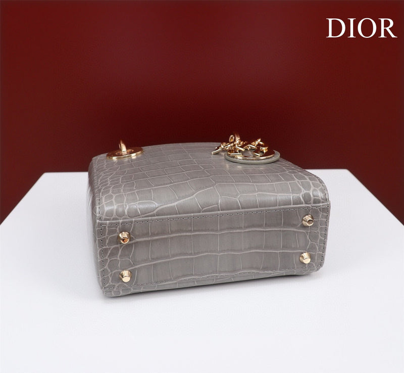 ELE - Dir Bags - 1754