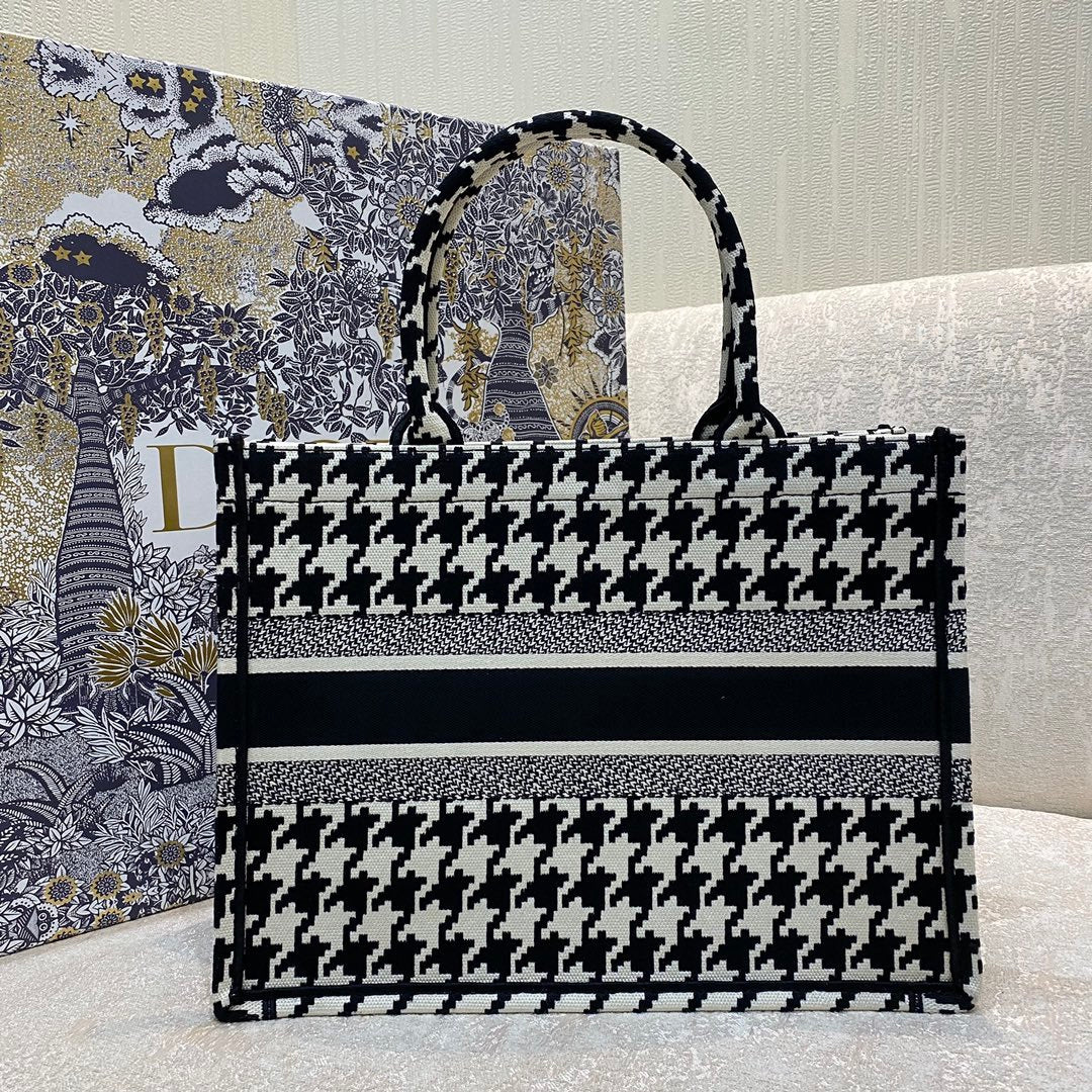 GLAMI MeGLAMIum Book Tote Black Macro Houndstooth Embroidery, Blue, For Women WomenÃ¢â‚¬â„¢s Handbags, Shoulder Bags, 36cm CD M1296ZTQT_M911
