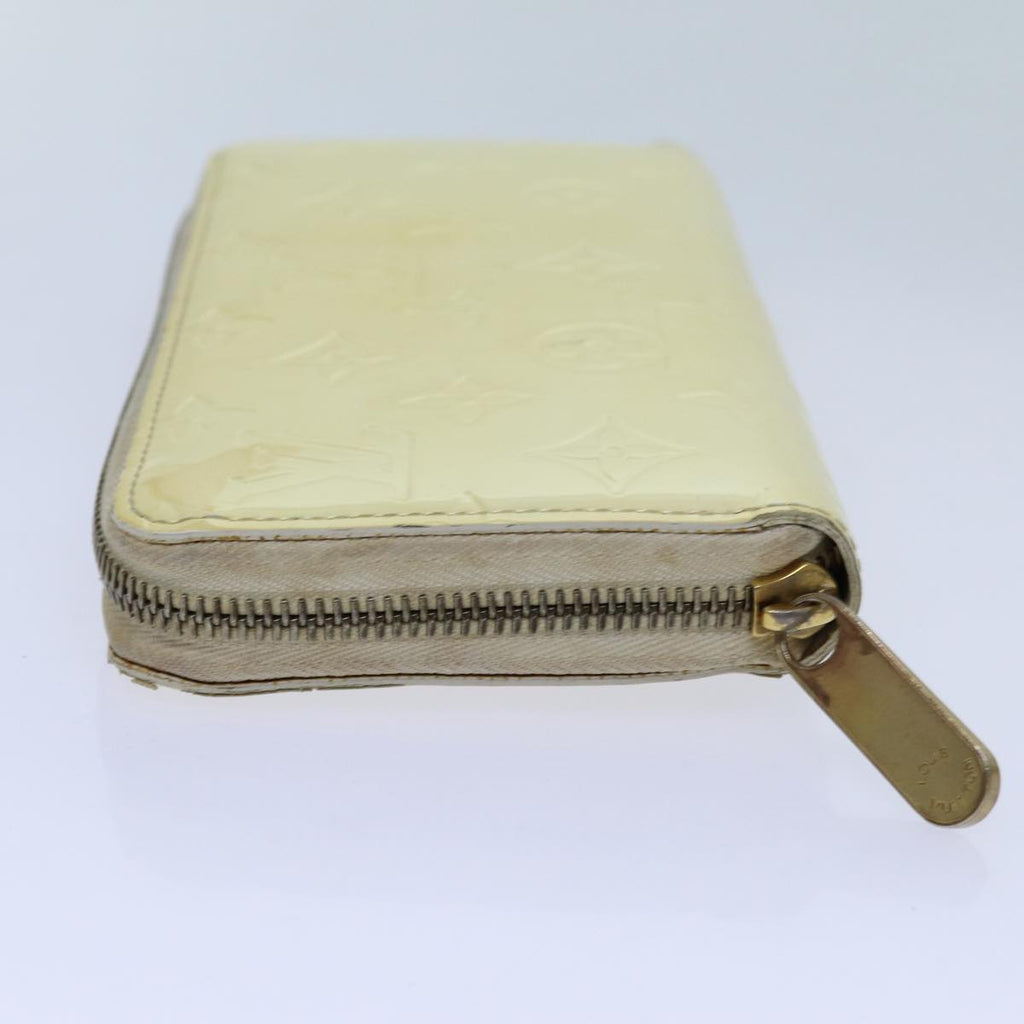Luxurious Patent Leather Elegant Wallet with Metal Fittings