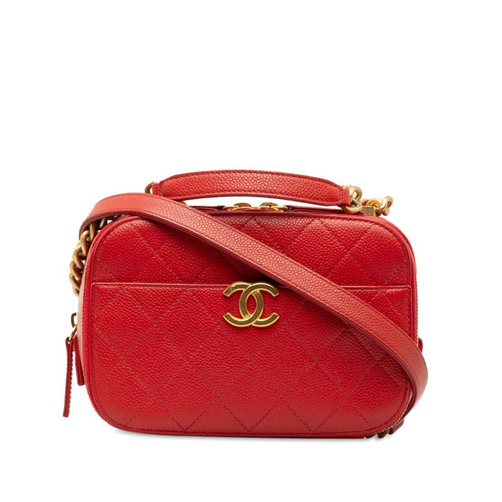 Chanel Padded Leather Handbag in Good Condition