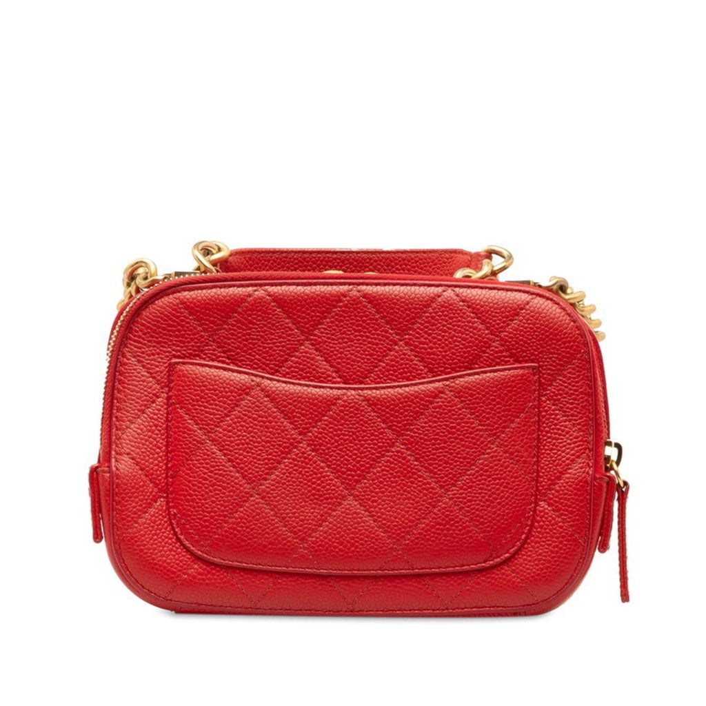 Chanel Padded Leather Handbag in Good Condition