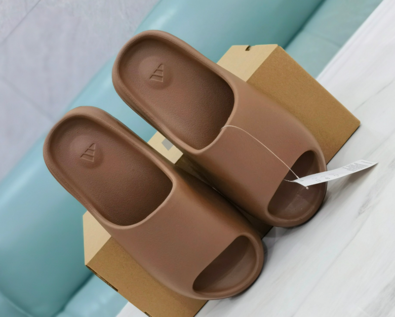 SAMC - YZO Sneakers - 030