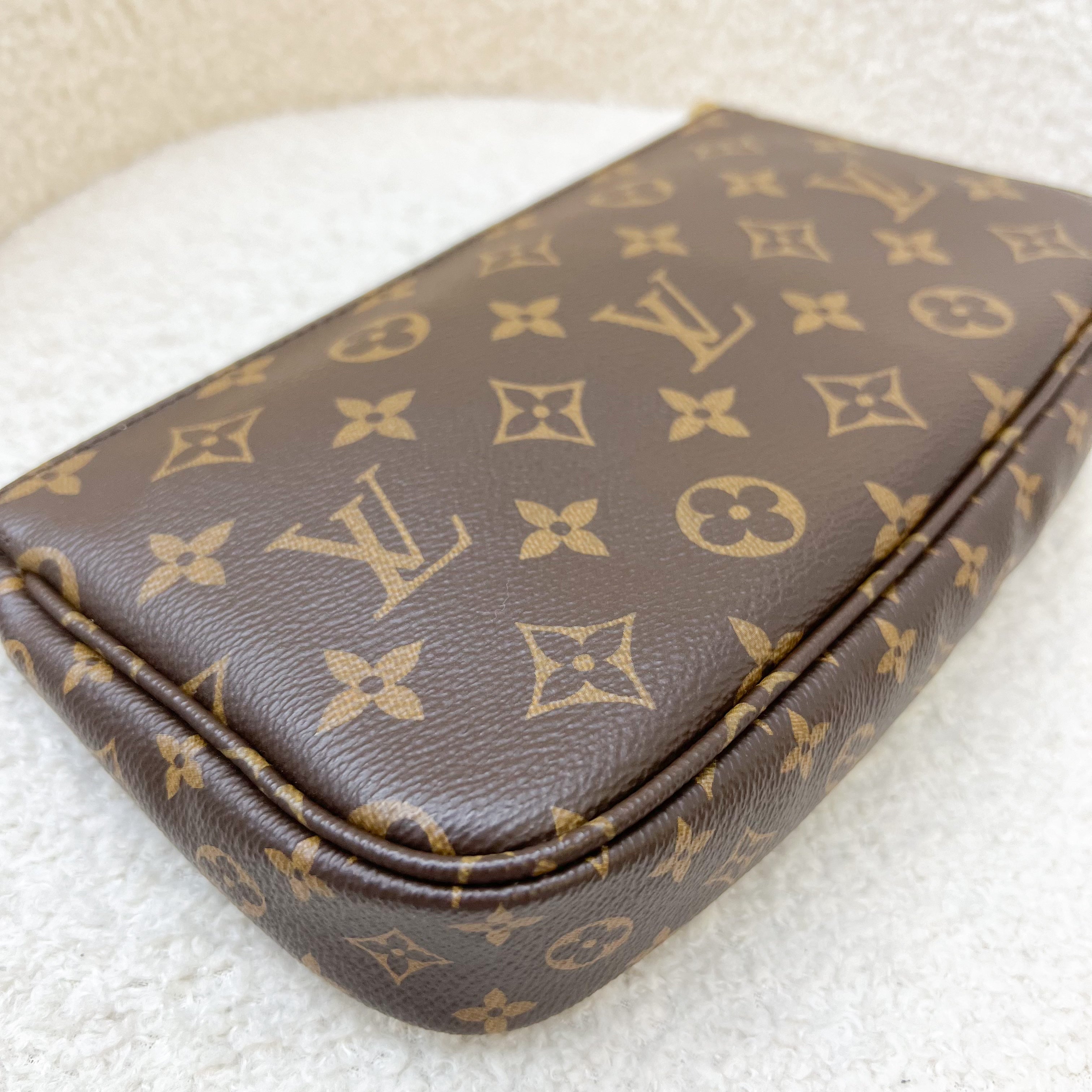 LV Multi Pochette Accessoires MPA Larger Pochette in Monogram Canvas GHW + LV Short Leather Strap