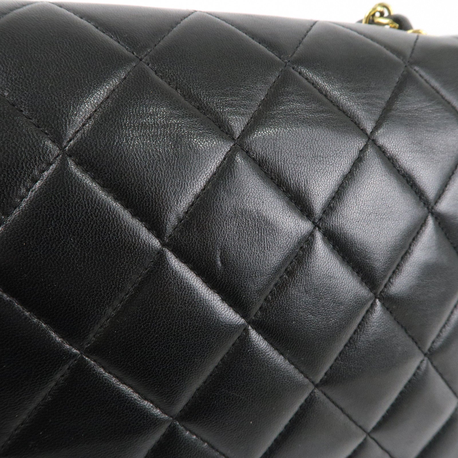 CHANEL Matelasse Lambskin Diana Chain Shoulder Bag Black A01165