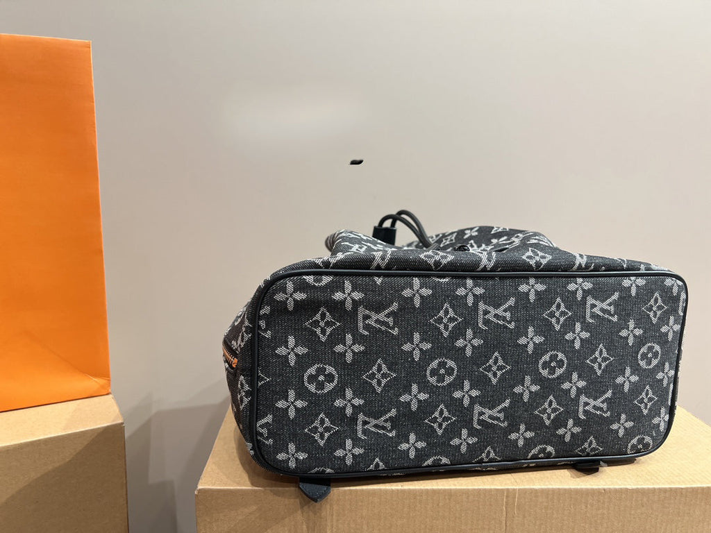 EN - Luxury Bags LUV 753