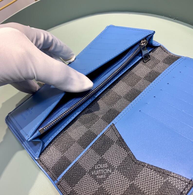 SAMC - Mix Wallets - 105