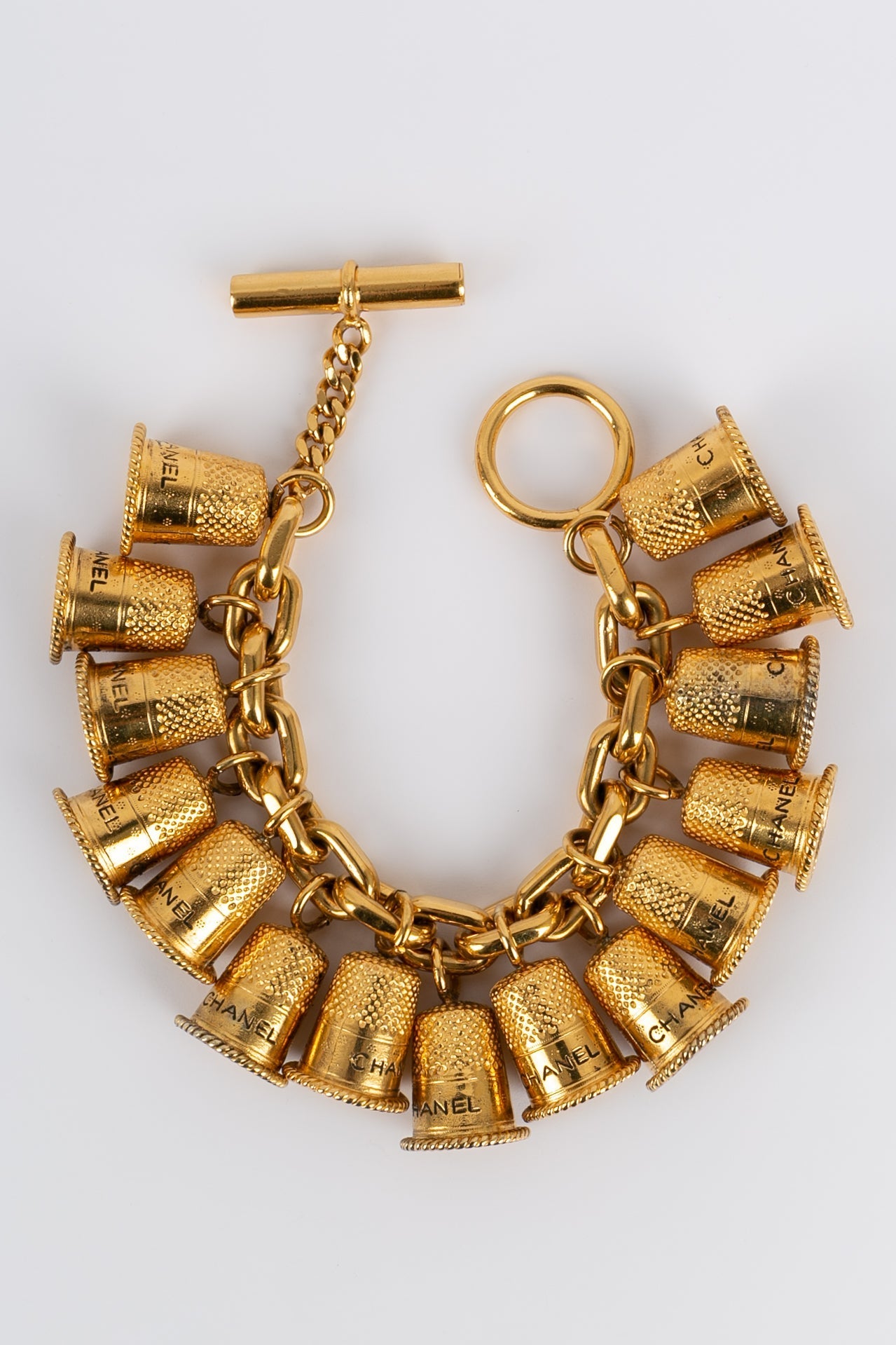 Bracelet dÃƒÆ’Ã‚Â©s ÃƒÆ’Ã‚Â  coudre Chanel