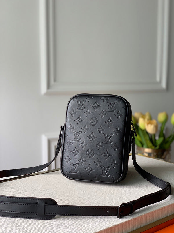 LOV2 Bags - Fashion Bags  2731