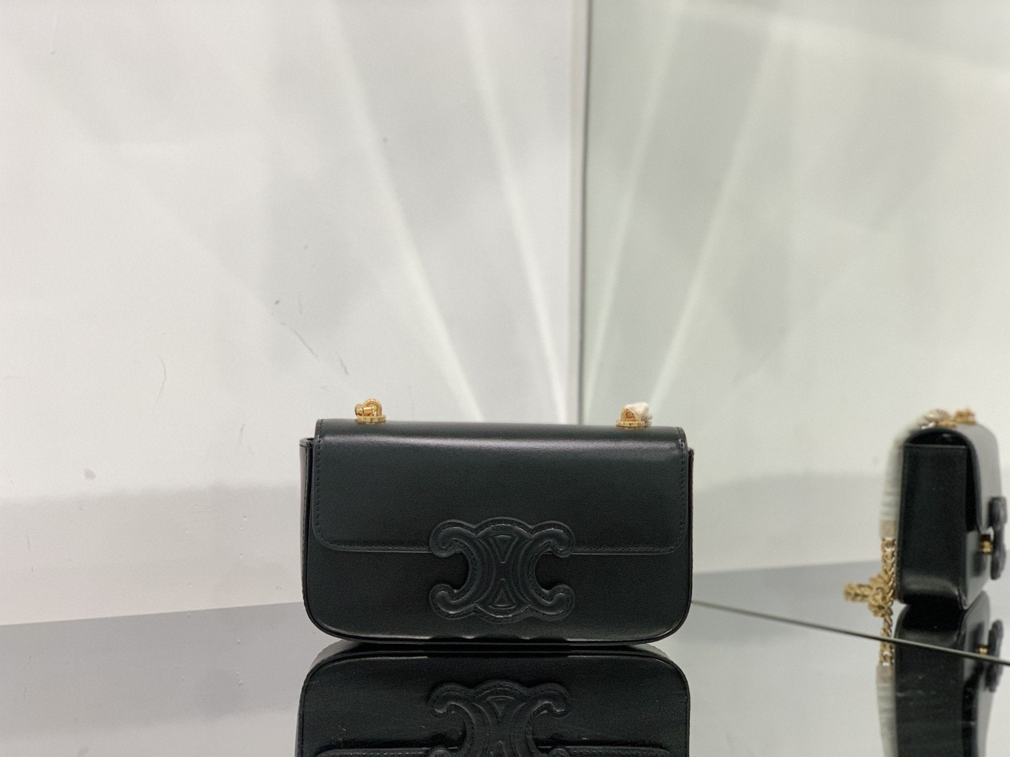 GLAMI Chain Shoulder Bag Cuir Triomphe Black For Women 7.9in/20cm