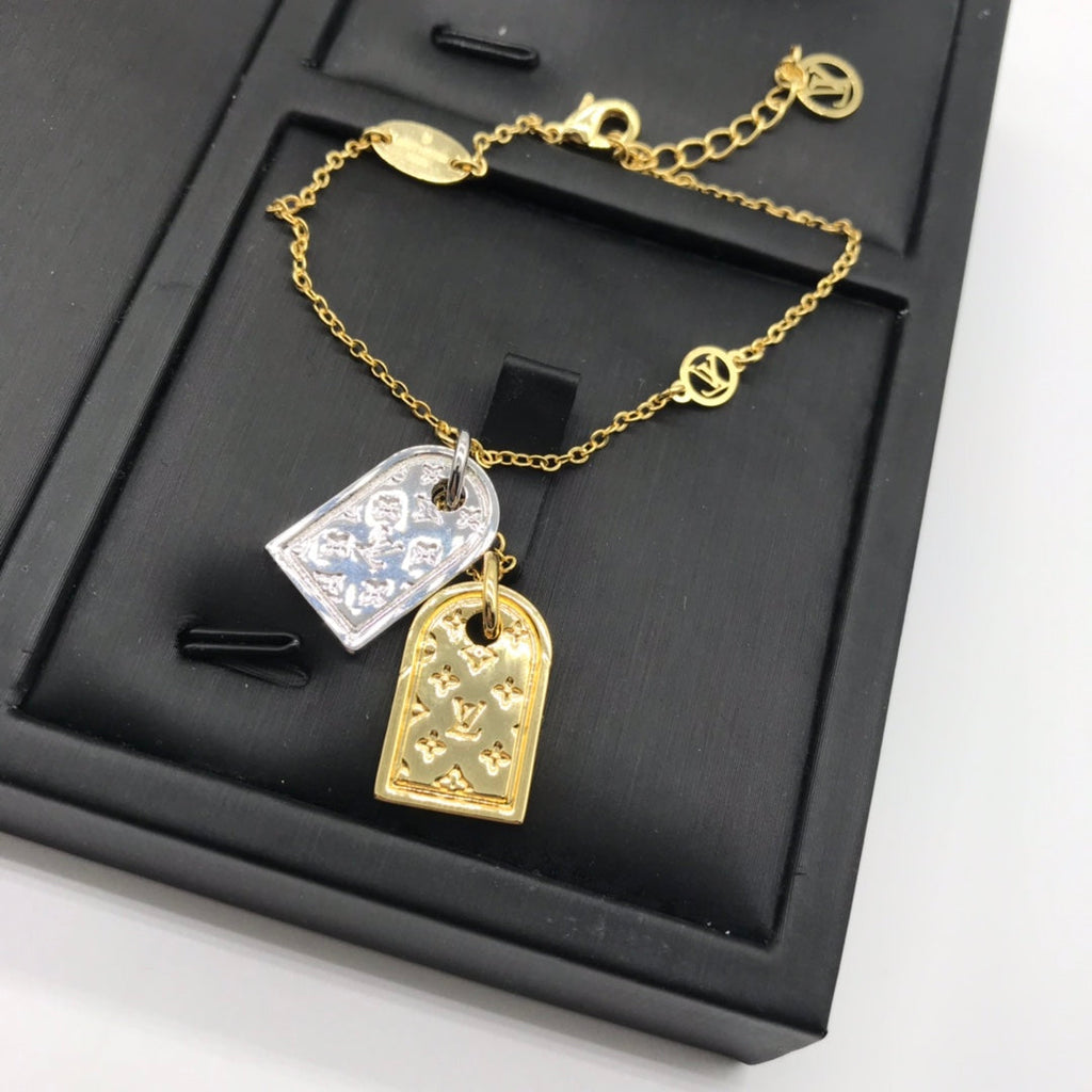 EN - Lux Necklace LUV029