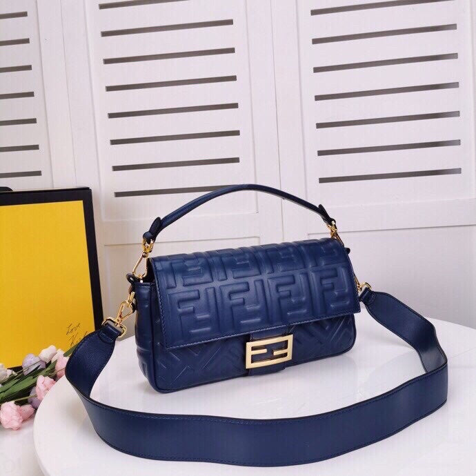 FI Baguette Chain MiGLAMI MeGLAMIum Dark Blue Bag For Woman 26cm/10in