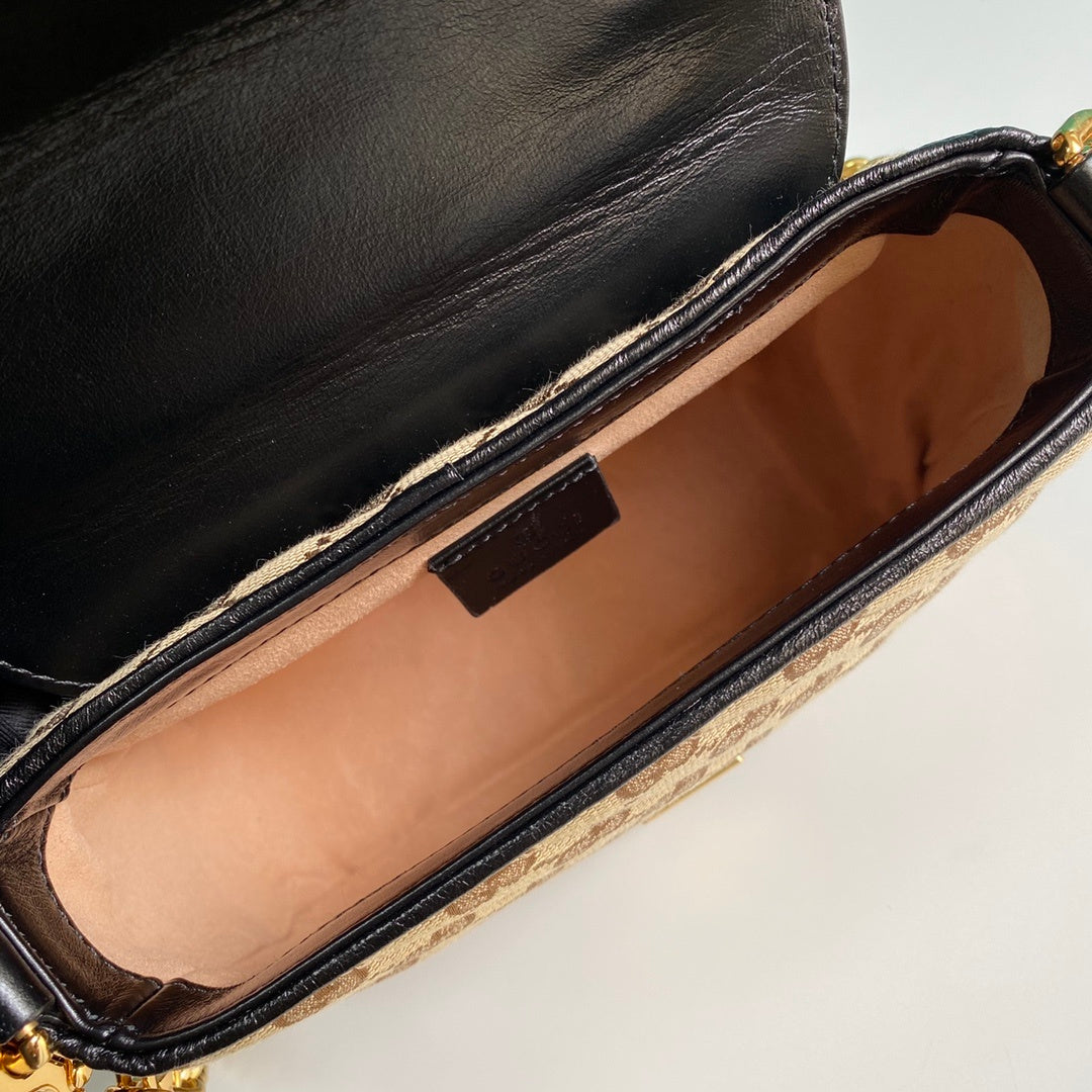 Glami LaGLAMIes Glami Canvas Marmont Mini Top Handle Bag Beige/Ebony GLAMIagonal MatelassÃƒÂ© Original Glami Canvas 8.3in/21cm Glami 583571 HVKEG 9772
