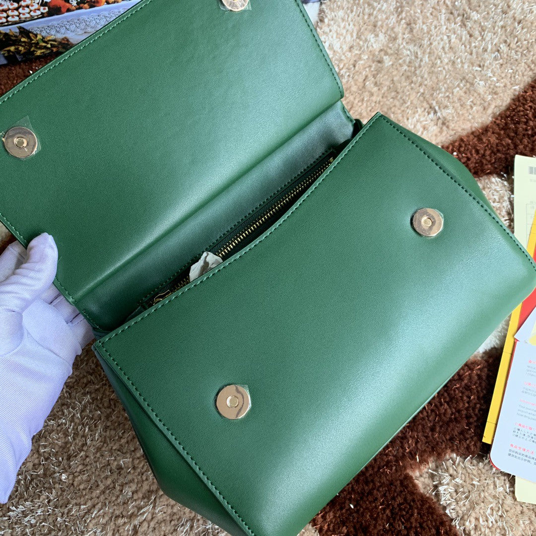 GLAMI MeGLAMIum GLAMI Handbag In Dauphine Green For Women 10.2in/26cm GLAMI