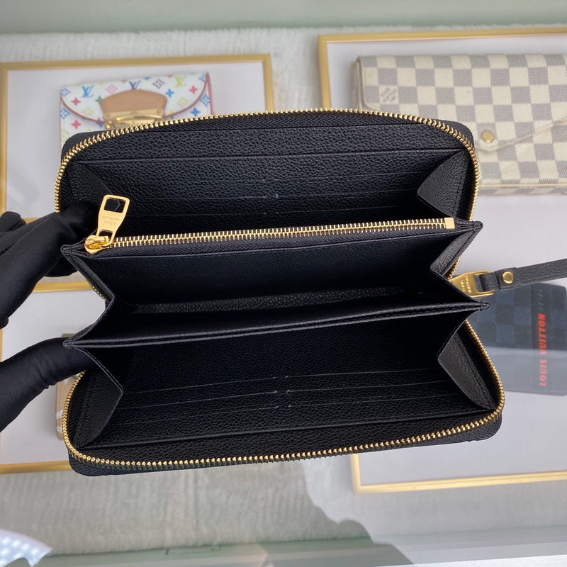 LOV2 Bags - Luxurious Bags  1824