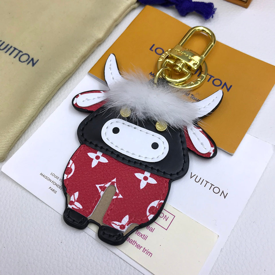 EN - Lux Keychains LUV 084
