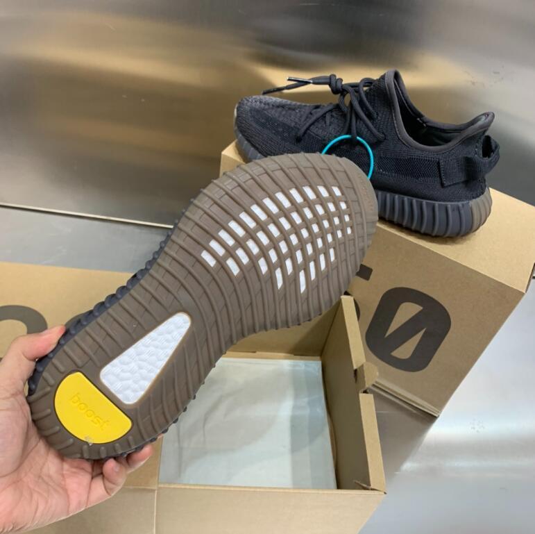 SAMC - YZO Sneakers - 366