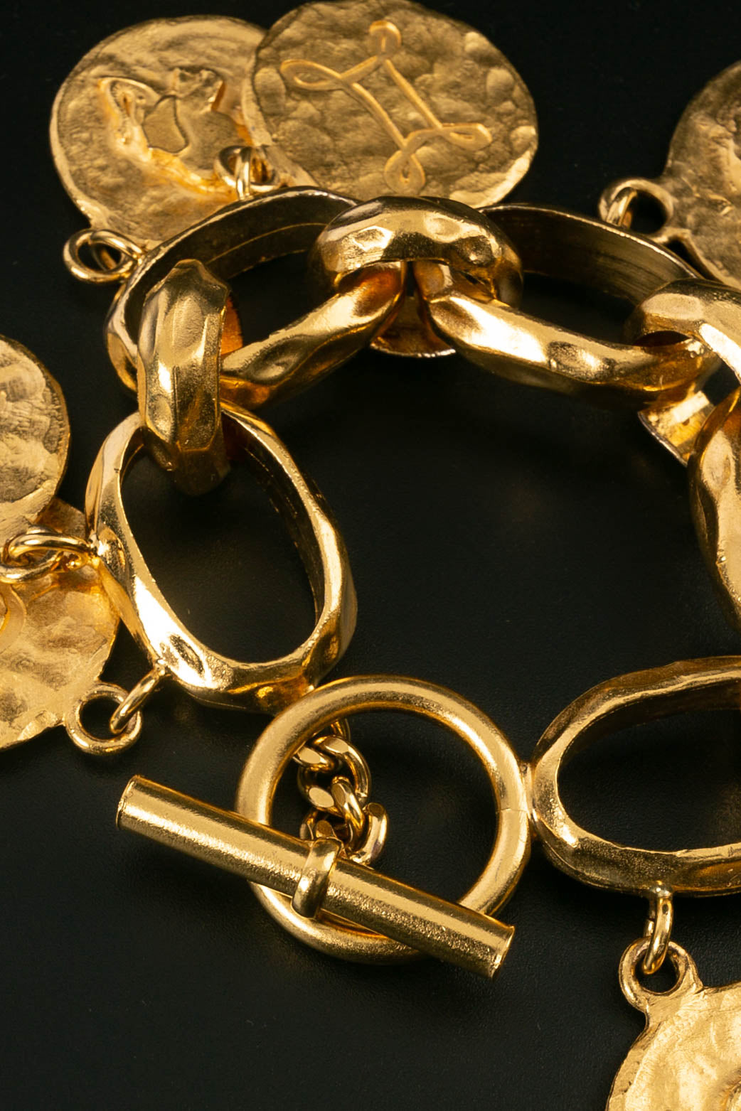 Bracelet ÃƒÆ’Ã‚Â  breloques Chanel Printemps 1994