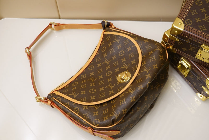 LOV2 Bags - Luxurious Bags  1556