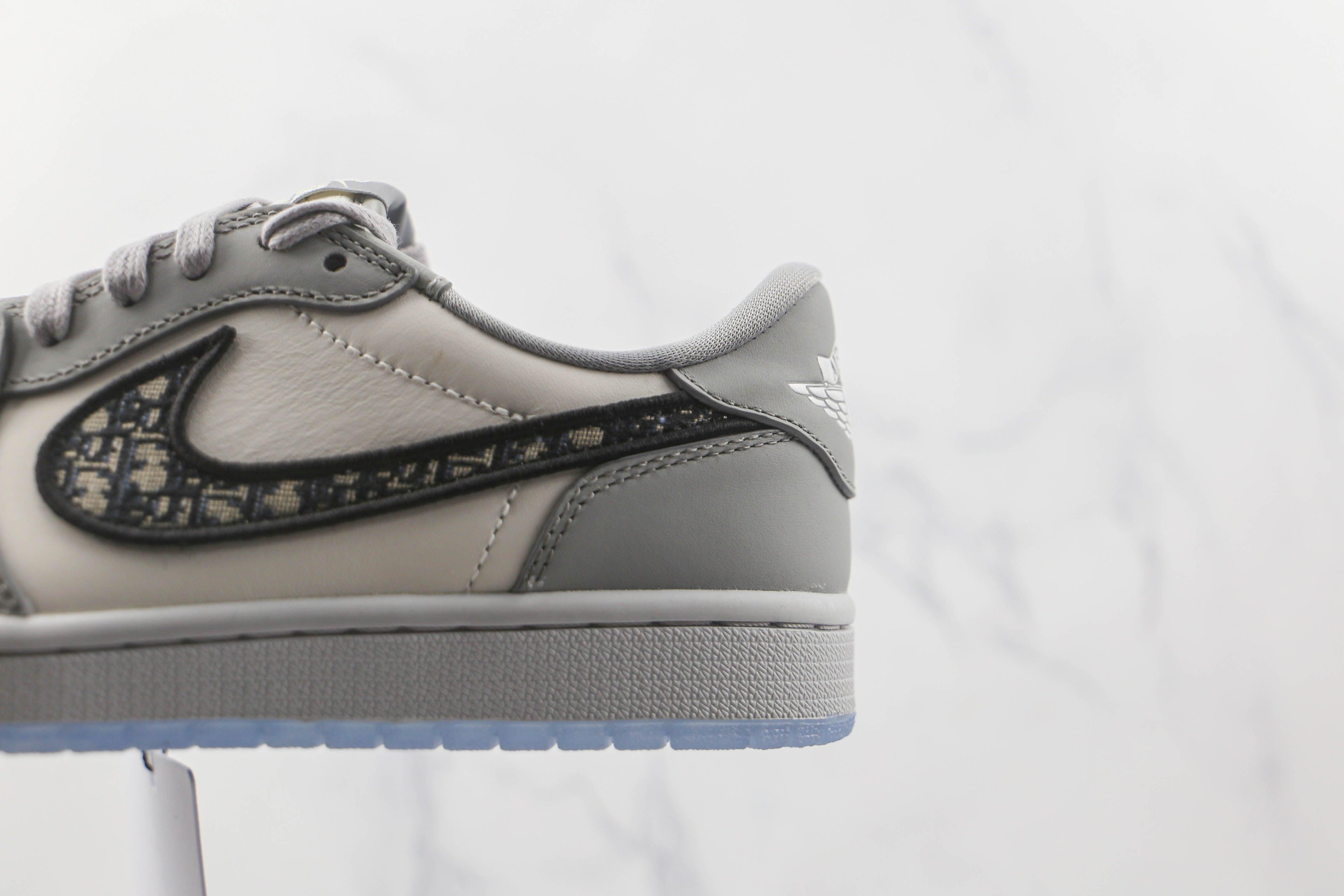 Designer GLAMIor x Air Jordan 1 CN8608-002