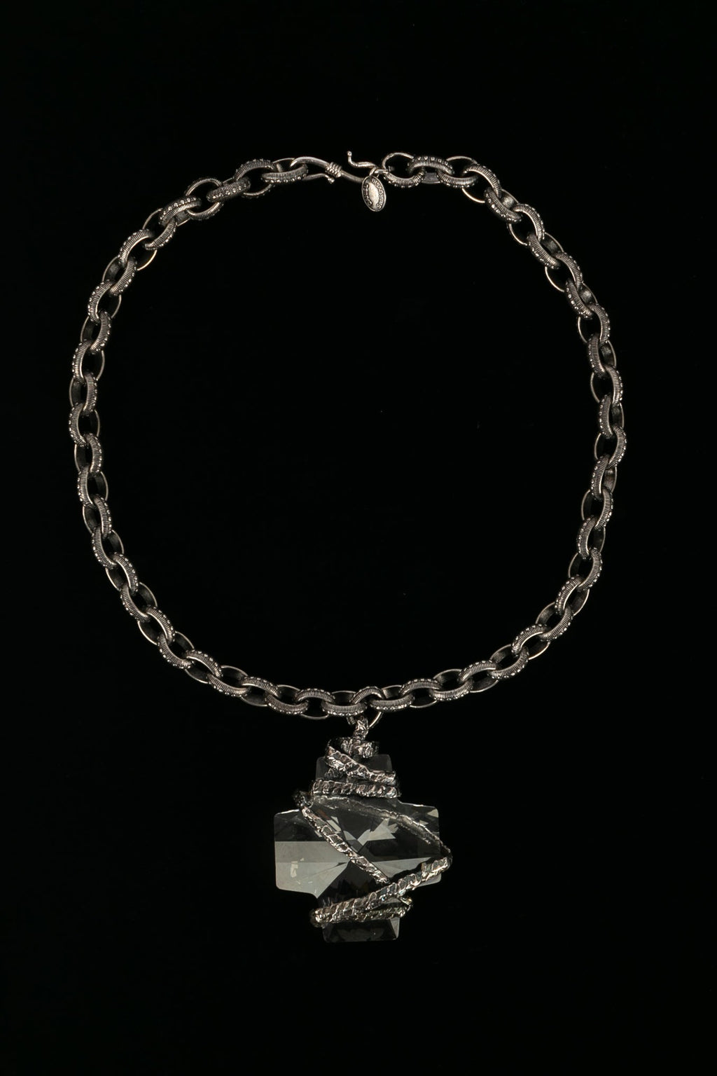 Collier croix Swarovski