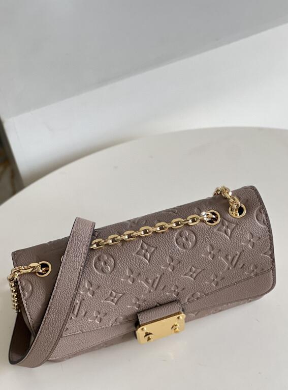 SAMC - LOV Bags - 1643