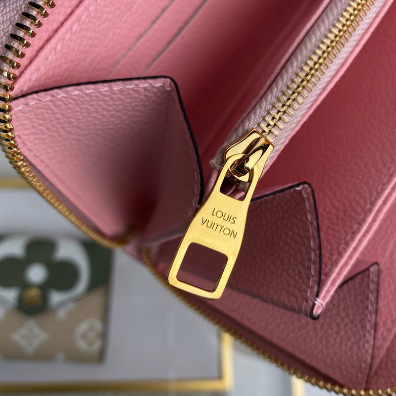 LOV2 Bags - Luxurious Bags  1821