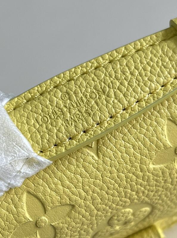 SAMC - LOV Bags - 1821