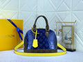 EN - Luxury Bags LUV 835