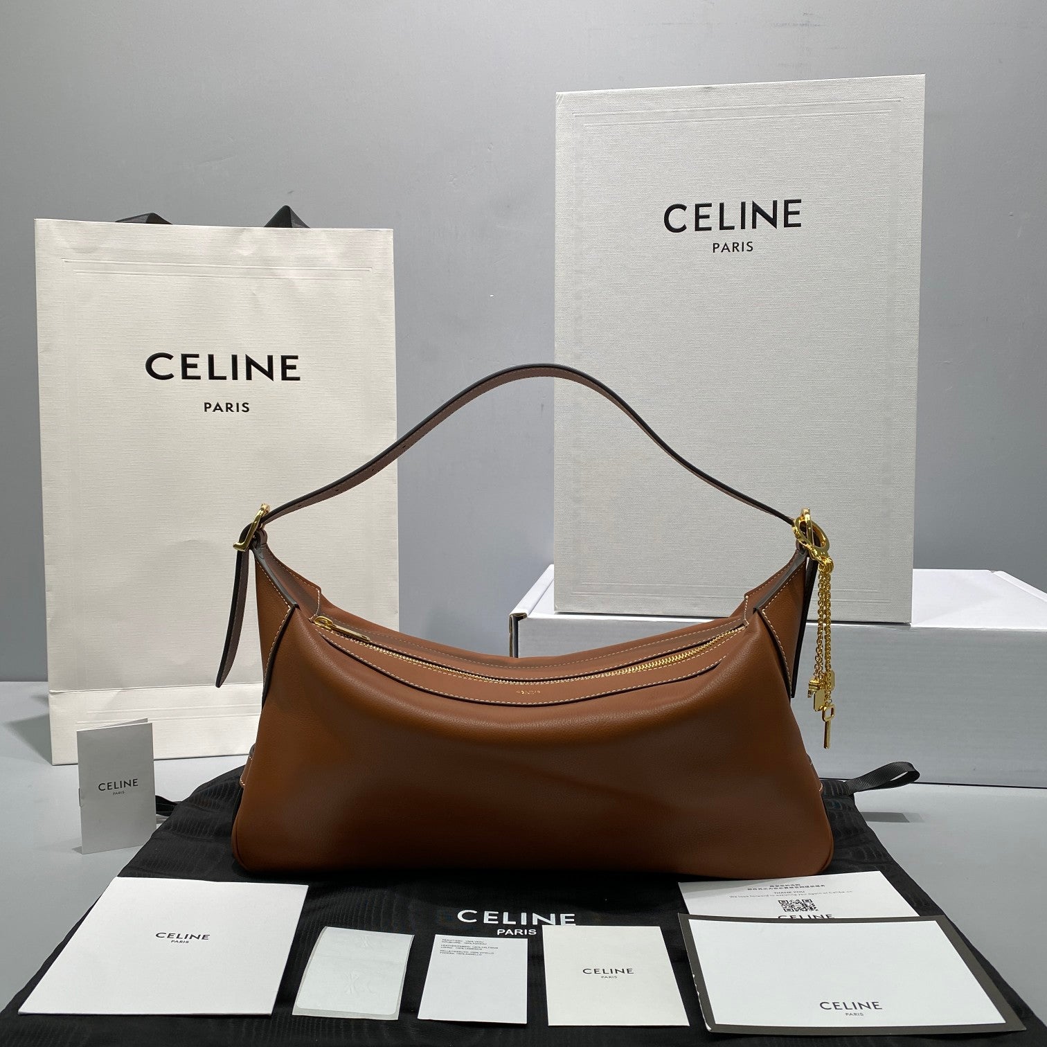 GLAMI MeGLAMIum Romy In Supple Brown For Women 13in/34cm 197443DPJ.04LU