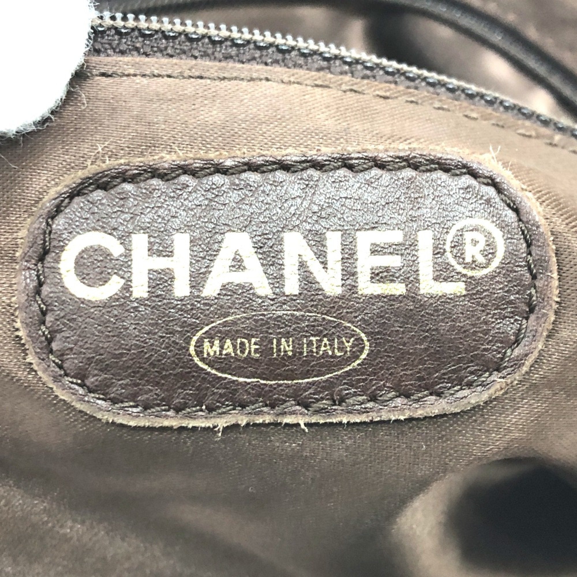 Chanel uede Tote Bag Brown
