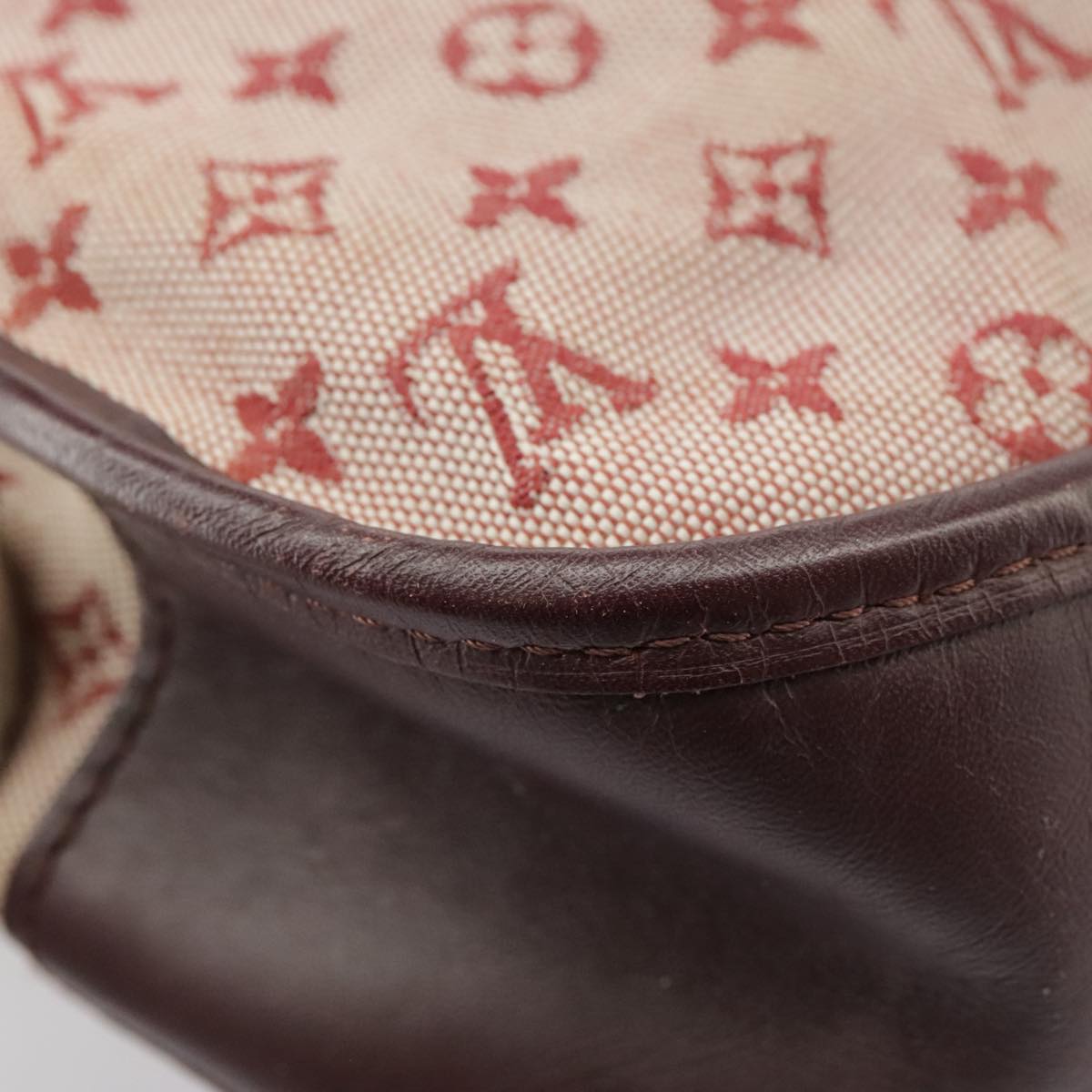 Pochette Crosbody M95212