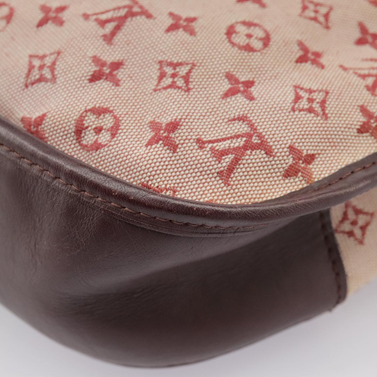 Pochette Crosbody M95212