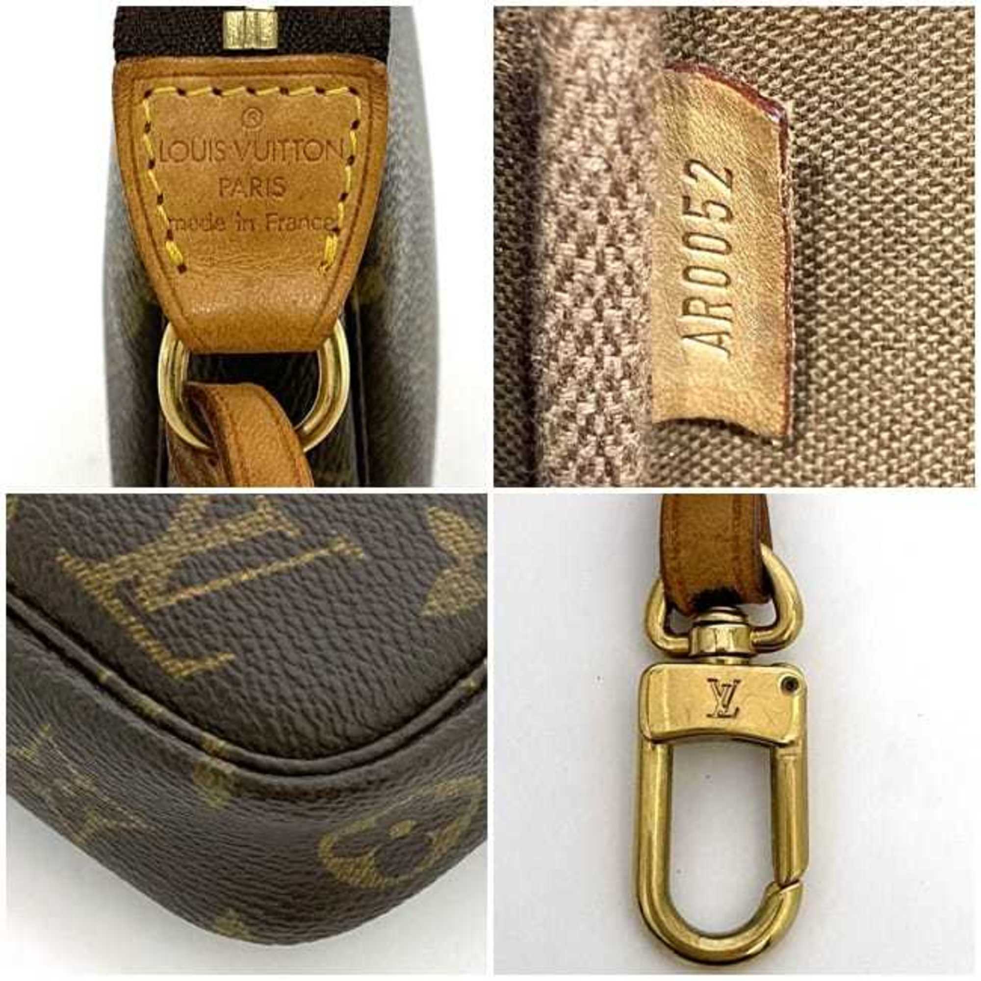 Pochette Flicie Monogram Clutch