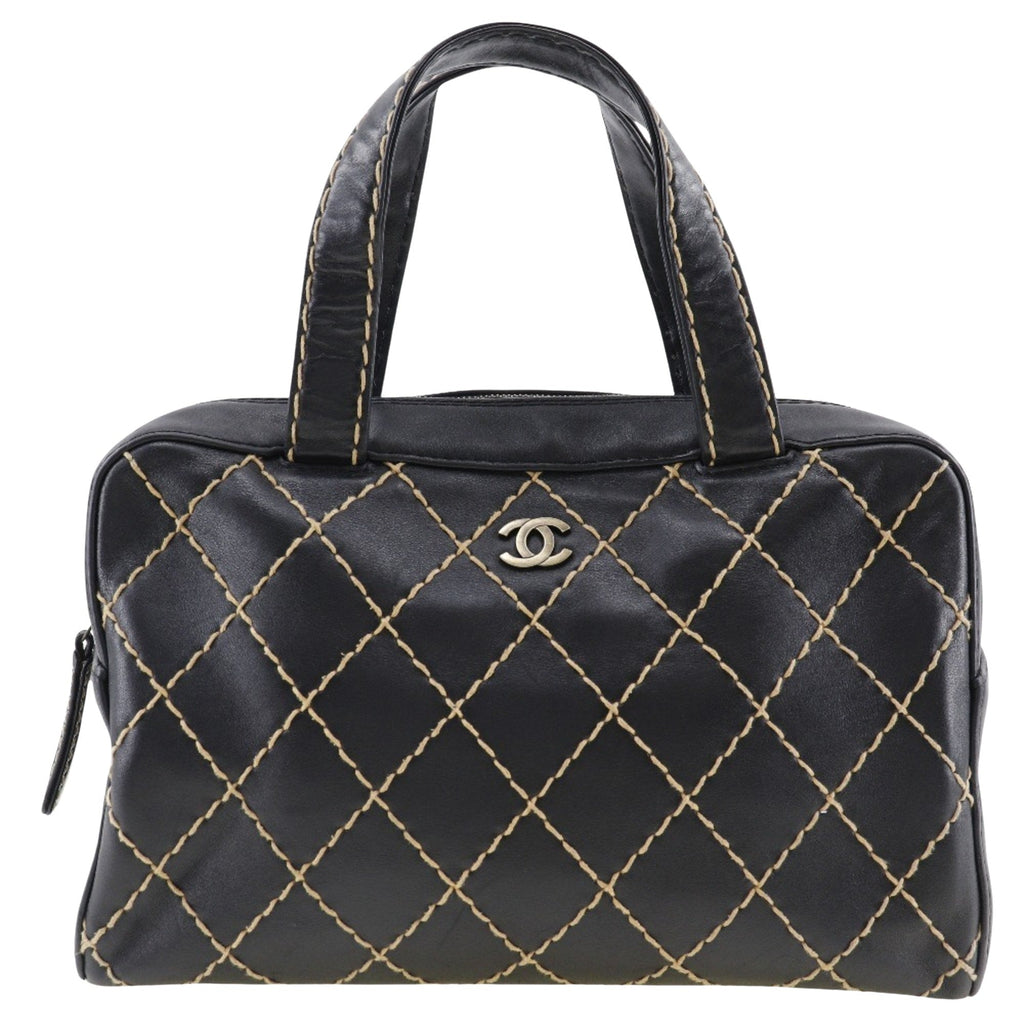Chanel Classic Quilted Handbag Diamond Stitch