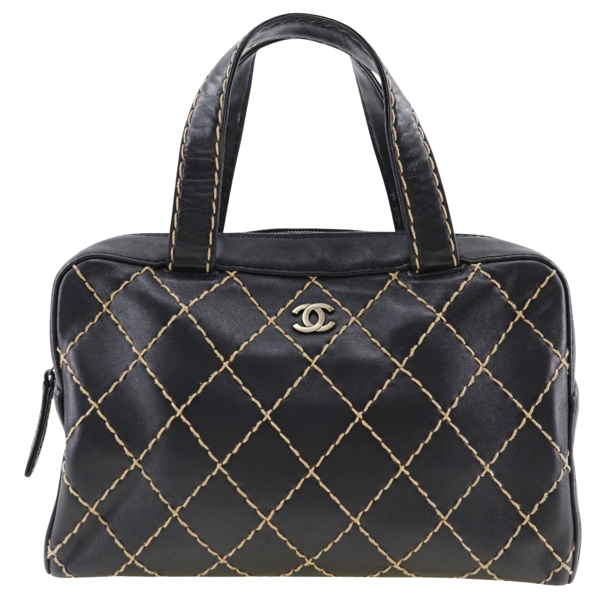 Chanel Classic Quilted Handbag Diamond Stitch