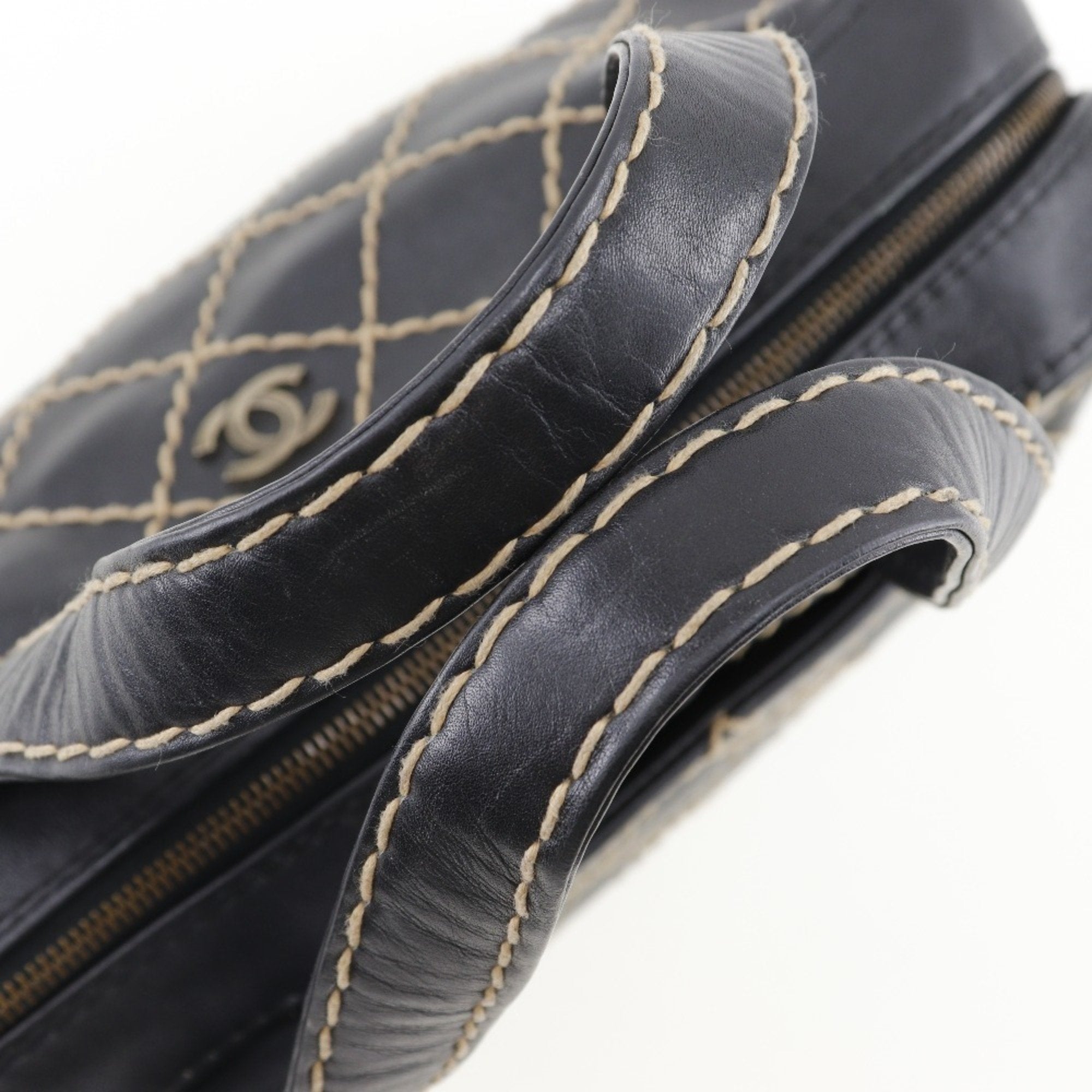 Chanel Classic Quilted Handbag Diamond Stitch